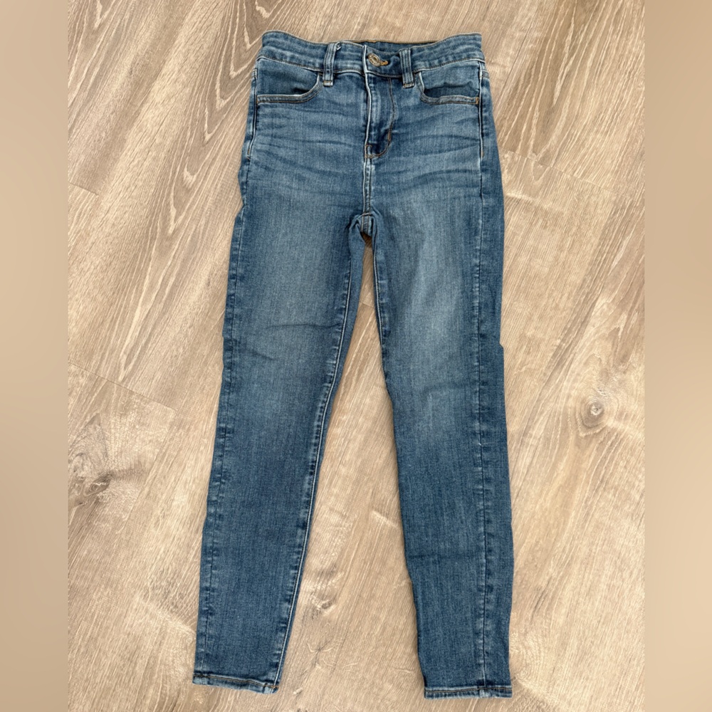 American Eagle Outfitters Medium Wash Women's Skinny Jeans